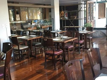 business em Avenida Antônio Carlos Comitre, Parque Campolim - Sorocaba - SP