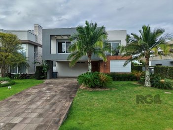 house em Rua Rio Jacuí, Centro - Xangri-Lá - RS
