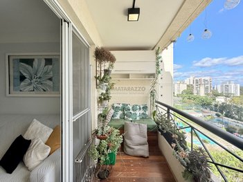 apartment em Rua Moliére, Vila Sofia - São Paulo - SP
