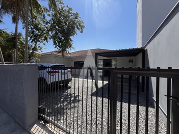 house em Rua Padre Valente Simeoni, Aventureiro - Joinville - SC