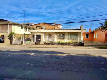 house em Rua Graciema Formolo, Sagrada Família - Caxias do Sul - RS