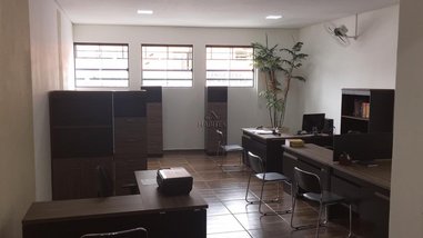 office em Rodrigues Cézar, Vila dos Lavradores - Botucatu - SP
