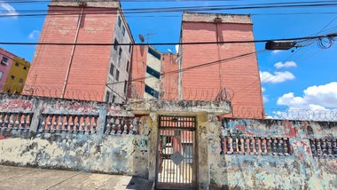 apartment em Rua Coração de Maçã, Conjunto Habitacional Castro Alves - São Paulo - SP