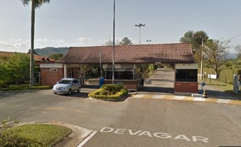 house em Rua do Salmão, Condomínio Jardim das Palmeiras - Bragança Paulista - SP
