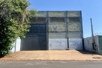 industrial em Rua Caconde, Jardim Salgado Filho - Ribeirão Preto - SP