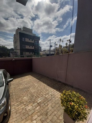 house em Rua Vereador Pedro de Souza Muniz, Europa - Contagem - MG