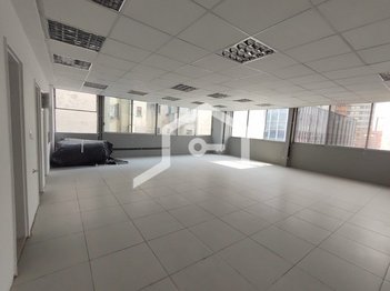 office em Vinte e Quatro de Maio, República - São Paulo - SP