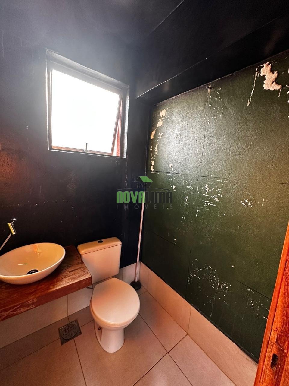 WhatsApp Image 2025-10-17 at 17.28