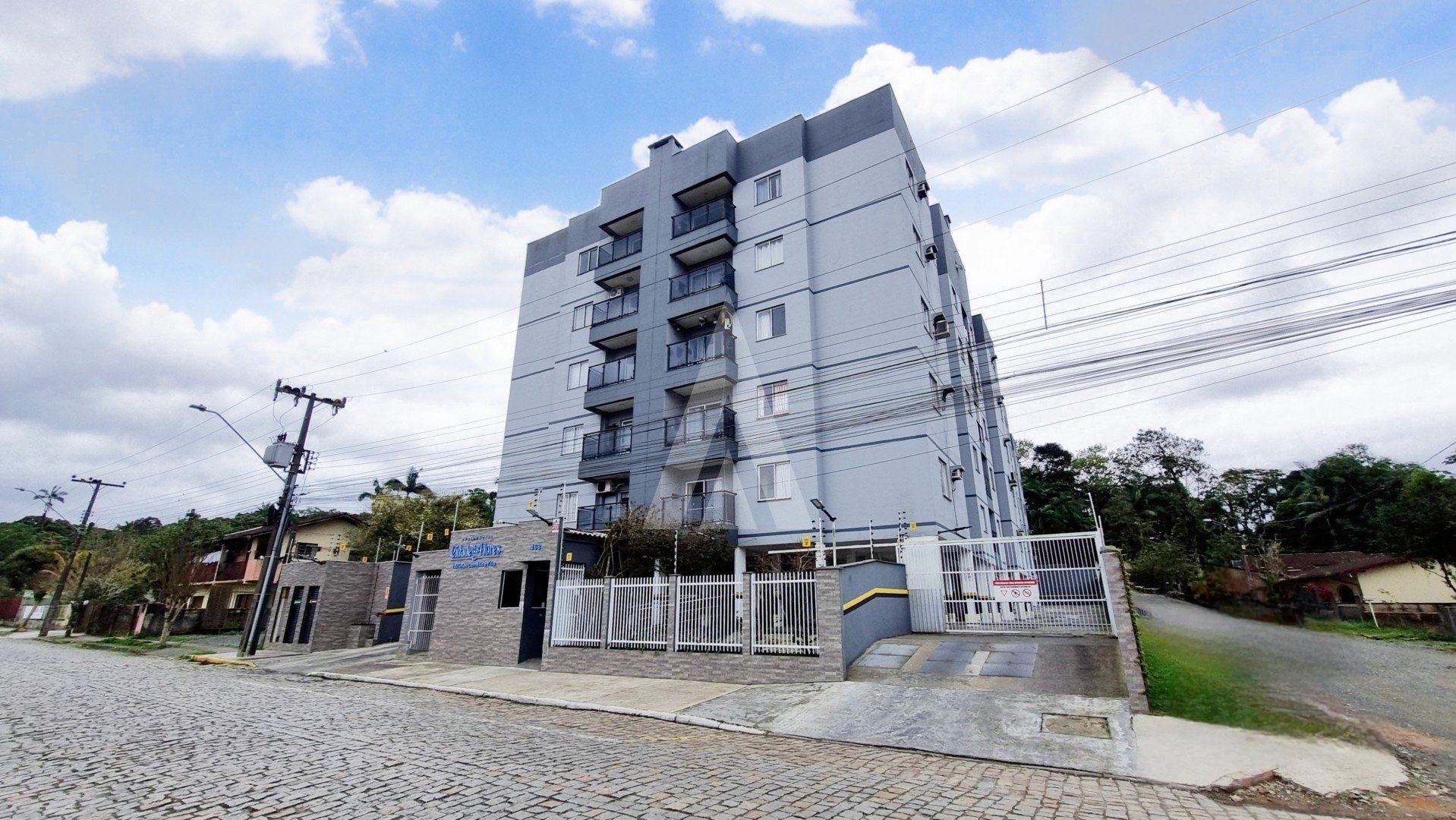 FACHADA 2
