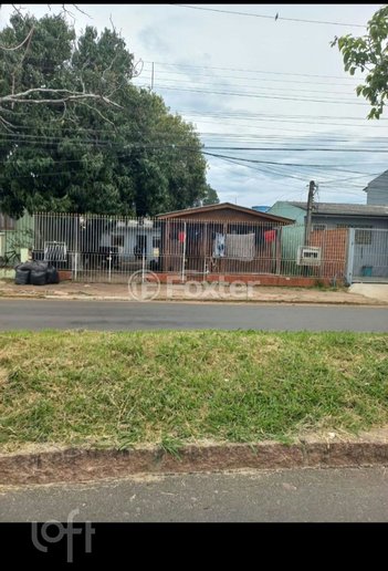 house em Avenida Souza Melo, Sarandi - Porto Alegre - RS