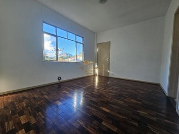 apartment em Rua São Francisco, Alto - Teresópolis - RJ
