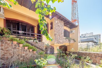 house em Umbu, Passo da Areia - Porto Alegre - RS