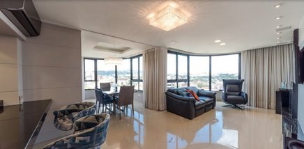 apartment em Rua Maestro Salvador Campanella, Jardim Itu - Porto Alegre - RS