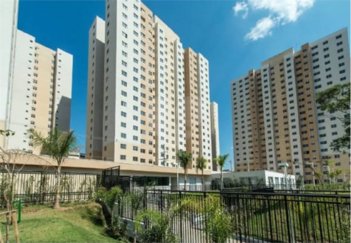 apartment em Avenida Fábio Eduardo Ramos Esquivel, Canhema - Diadema - SP
