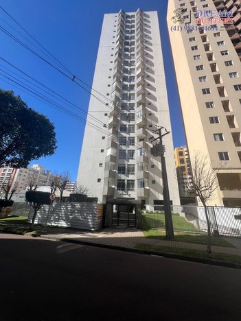 apartment em Rua João Pontoni, Cristo Rei - Curitiba - PR