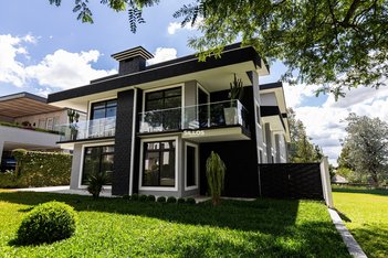 house em Rua Tambaquis, Alphaville Graciosa - Pinhais - PR