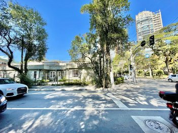 commercial_building em Avenida República do Líbano, Ibirapuera - São Paulo - SP