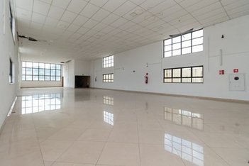 commercial_building em Avenida João Paulo I, Jardim Marajoara - São Paulo - SP