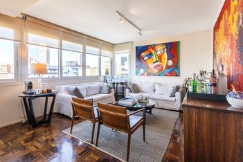 apartment em Rua Olavo Barreto Viana, Moinhos de Vento - Porto Alegre - RS