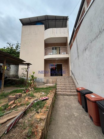 house em Rua Belo Horizonte, Centro - Antônio Dias - MG
