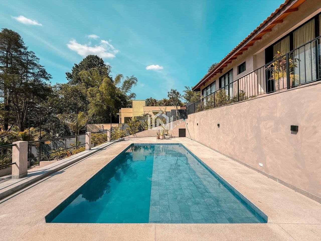 casa a venda no condominio parque primavera - piscina