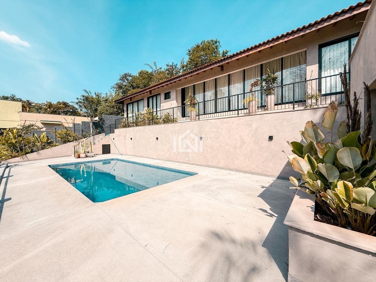 casa a venda no condominio parque primavera - piscina