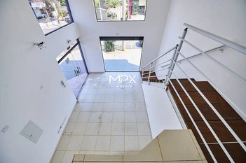 commercial_building em Avenida Carlos Botelho, São Dimas - Piracicaba - SP