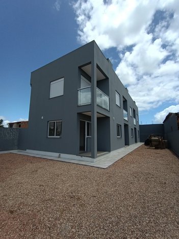house em Rua Santa Clara, Jardim dos Lagos - Guaíba - RS
