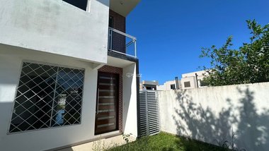 house em Rua Camarinhas, Campeche - Florianópolis - SC