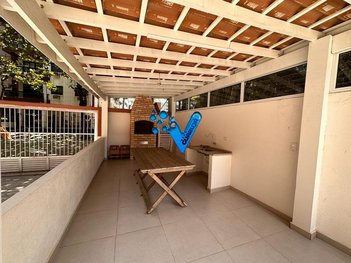 apartment em Rua dos Bancários, Mar e Céu - Guarujá - SP