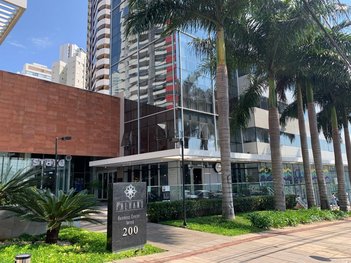 office em Ayrton Senna da Silva, Gleba Fazenda Palhano - Londrina - PR