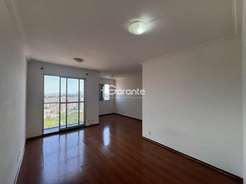 apartment em Rua Willis Roberto Banks, Parque Maria Domitila - São Paulo - SP