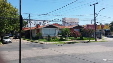 commercial_building em TEIXEIRA MENDES, Chácara das Pedras - Porto Alegre - RS