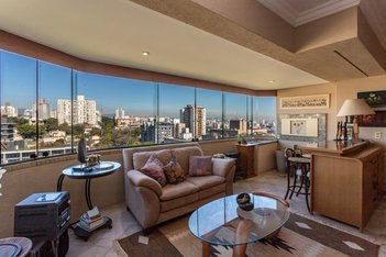 apartment em Avenida Neusa Goulart Brizola, Petrópolis - Porto Alegre - RS