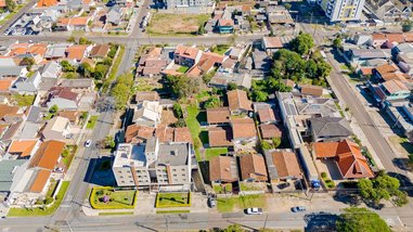 land_lot em Rua Mário Chalbaud Biscaia, Novo Mundo - Curitiba - PR