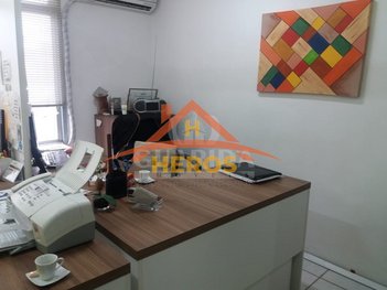 office em Rua Barão do Triunfo, Menino Deus - Porto Alegre - RS