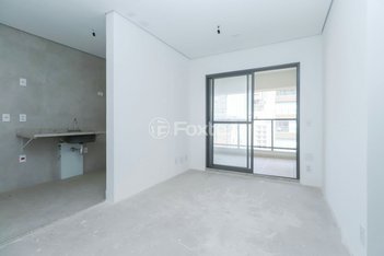apartment em Rua Getúlio Soares da Rocha, Jardim das Acácias - São Paulo - SP