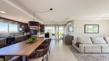 apartment em Rua Vereador Dino Gasparin, Vila Izabel - Curitiba - PR