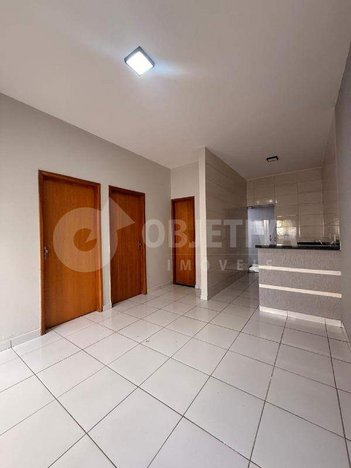 house em Avenida Nicomedes Alves dos Santos, Shopping Park - Uberlândia - MG