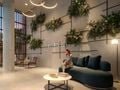 lobby-com-jardim-vertical-e-iluminacao-moderna