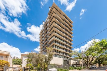 apartment em Rua Santa Cecília, Rio Branco - Porto Alegre - RS