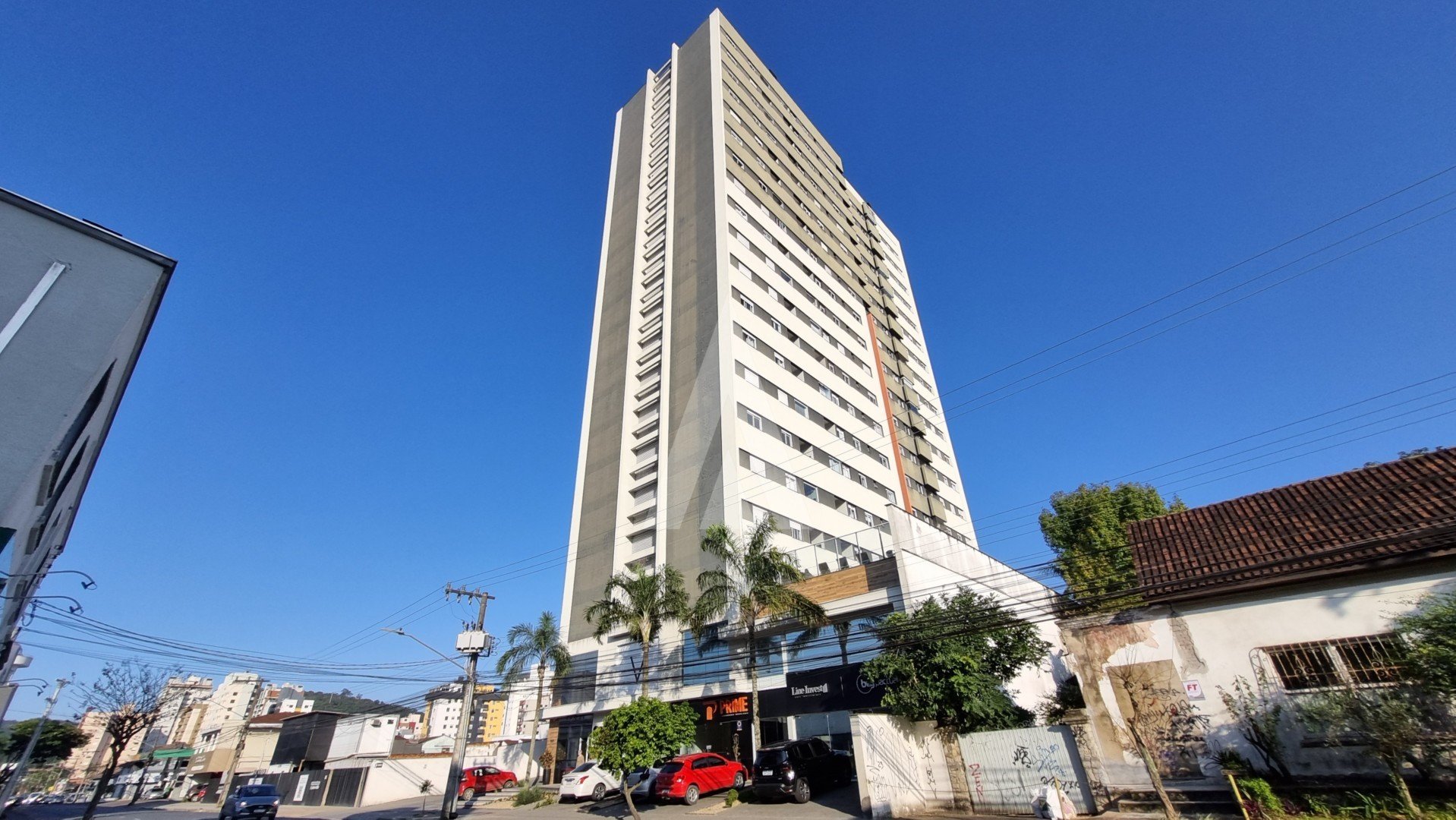 FACHADA 2