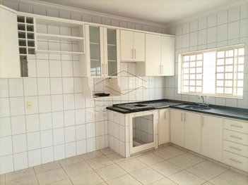 house em Avenida Santo Simioni, Jardim Morumbi - Lençóis Paulista - SP