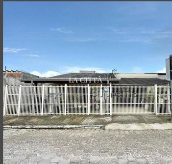 house em Rua Zacarias de Souza, Marui - Itajaí - SC