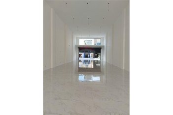 commercial_building em Rua Benedito de Almeida Bueno, Centro - Atibaia - SP