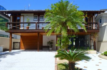 house em Avenida Albino dos Santos Gandares, Jardim Acapulco - Guarujá - SP