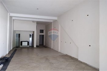 commercial_building em Alameda Lucas Nogueira Garcez, Vila Thais - Atibaia - SP