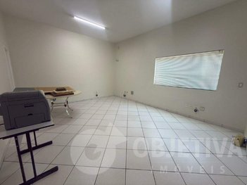 office em Rua Tenente Virmondes, Lídice - Uberlândia - MG