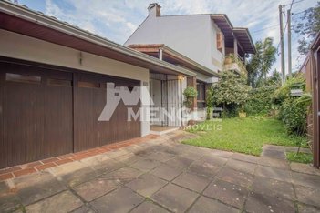 house em Avenida Teixeira Mendes, Chácara das Pedras - Porto Alegre - RS
