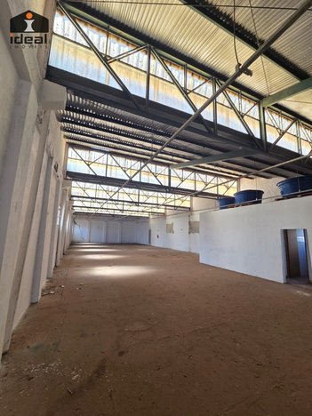 industrial em Prof. Euclides de Carvalho Campos, Conjunto Residencial Frei Fidelis - Botucatu - SP